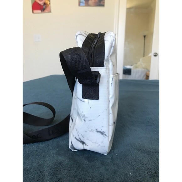 LeSportsac Jasper Crossbody white marble print oilcloths - Picture 2 of 10
